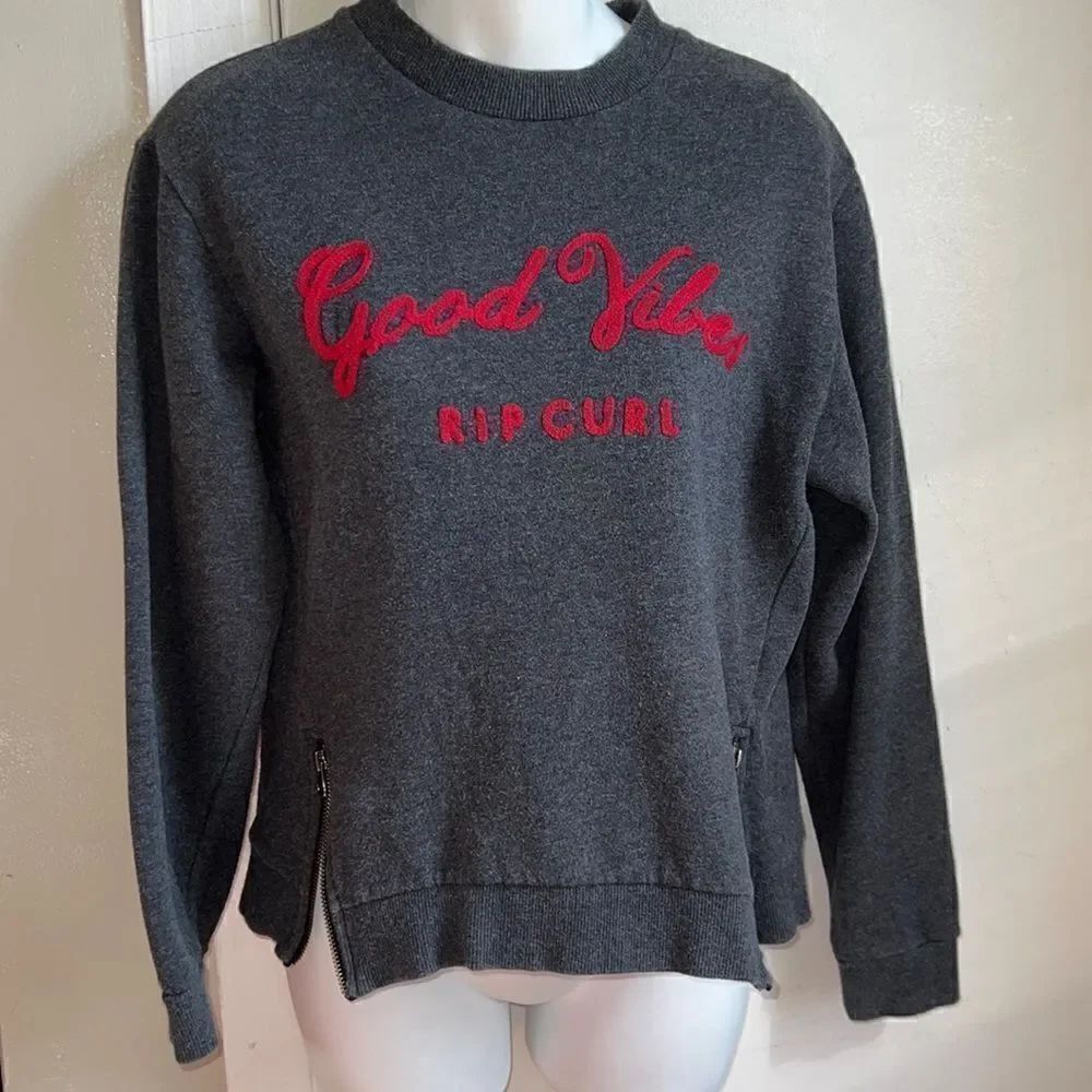 RIP CURL “Good Vibes” Embroidered Dark Grey Sweater-S
